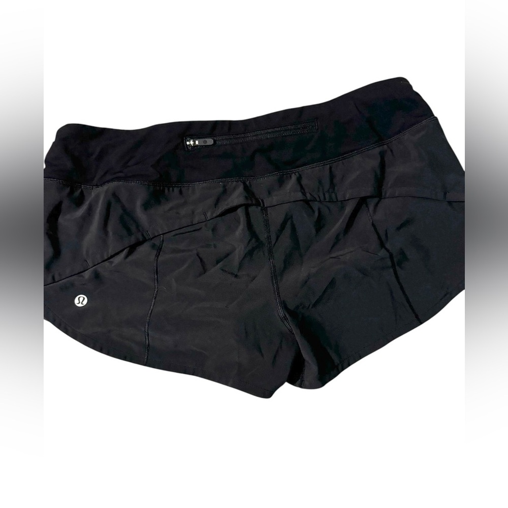 Lululemon Speed Up shorts